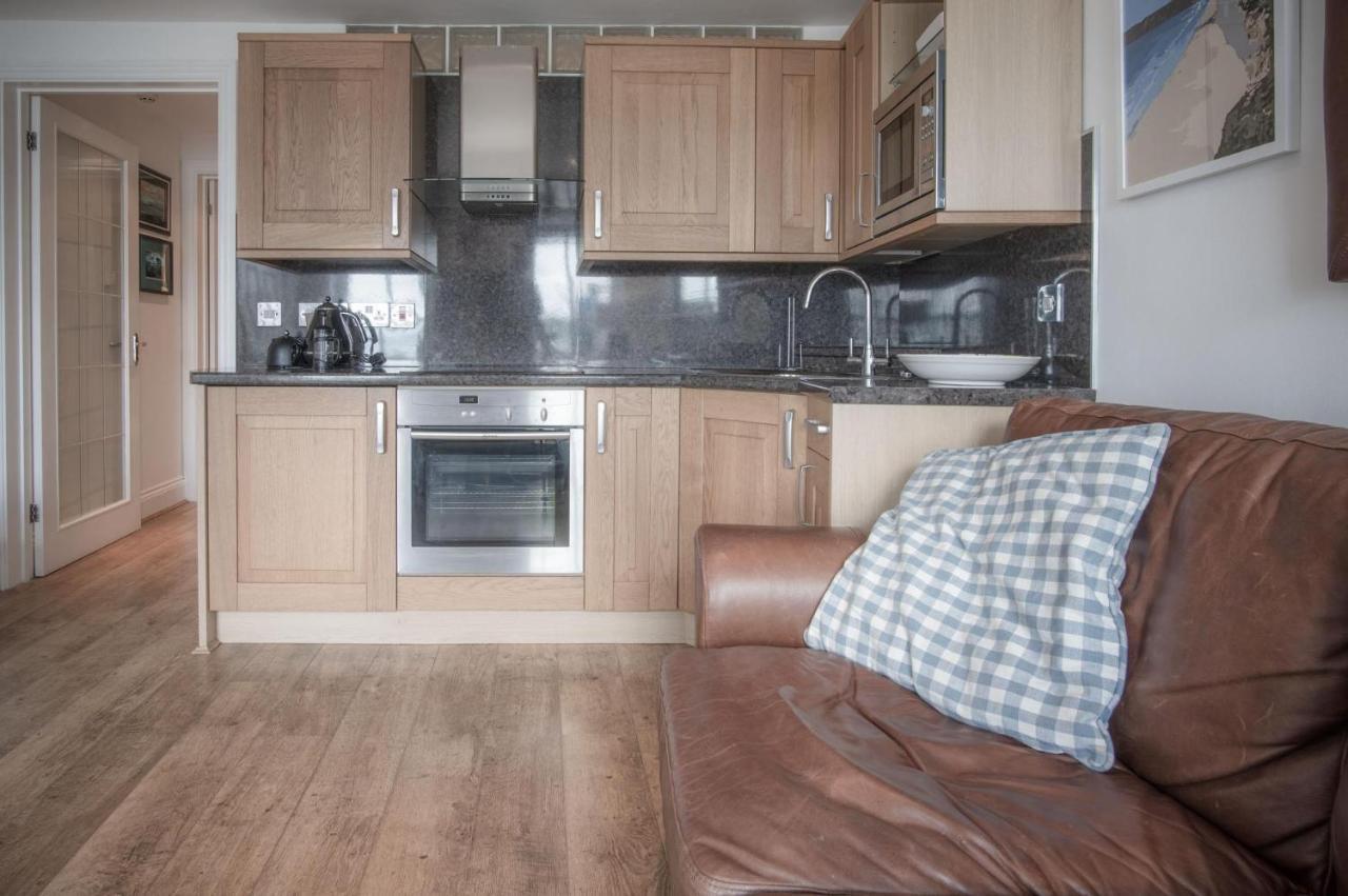 Goscar Court - 1 Bedroom Apartment - 텐비 외부 사진