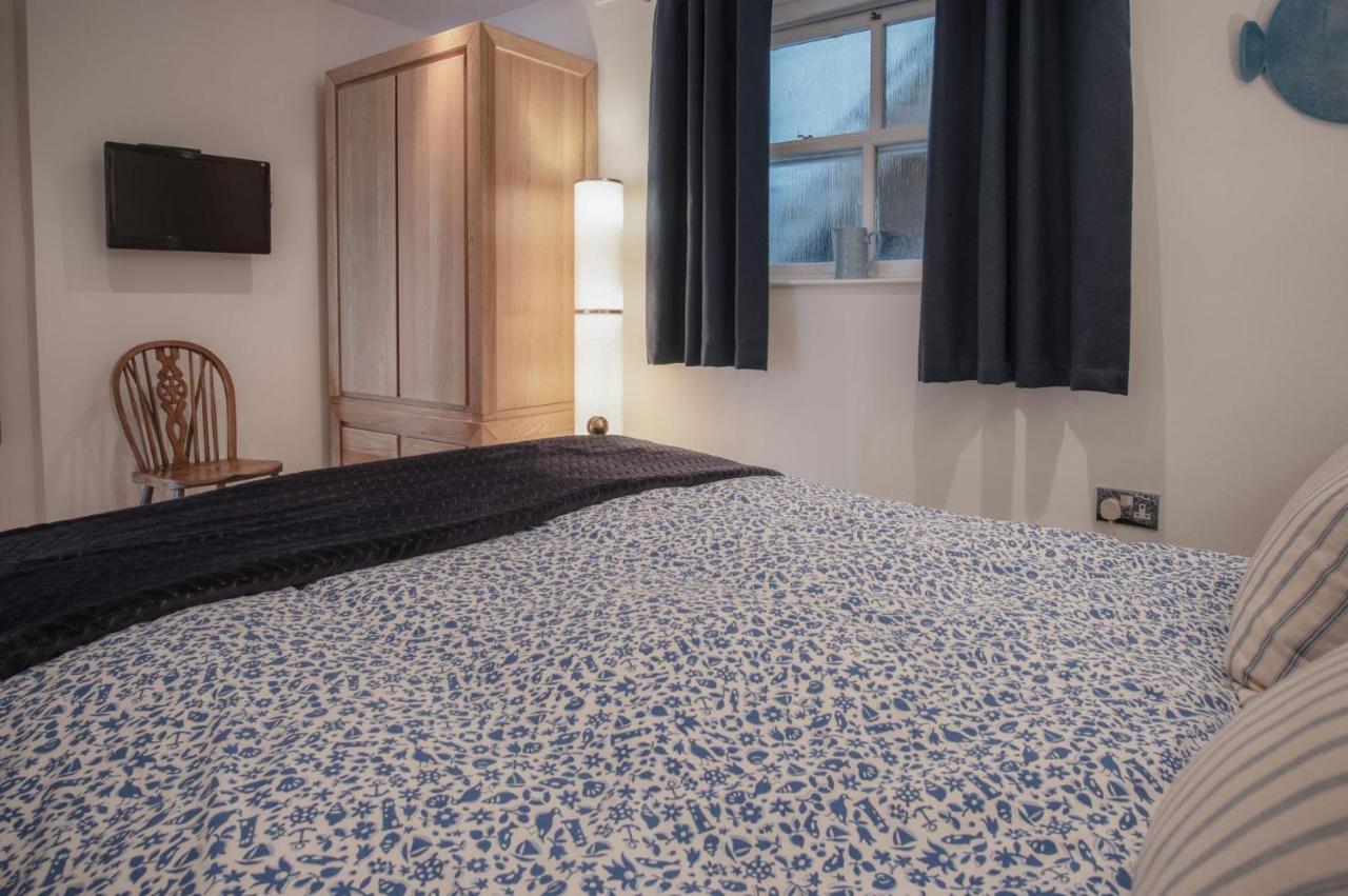 Goscar Court - 1 Bedroom Apartment - 텐비 외부 사진